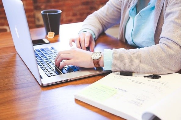 Improving Academic Performance Online Learning