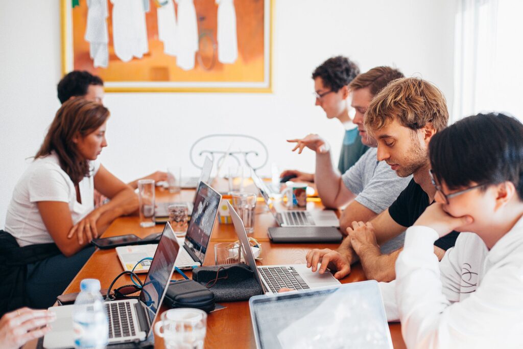 Here’s Why An Employee Recognition Programme Is Crucial