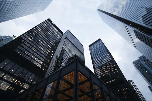 Commercial Building 2-Min