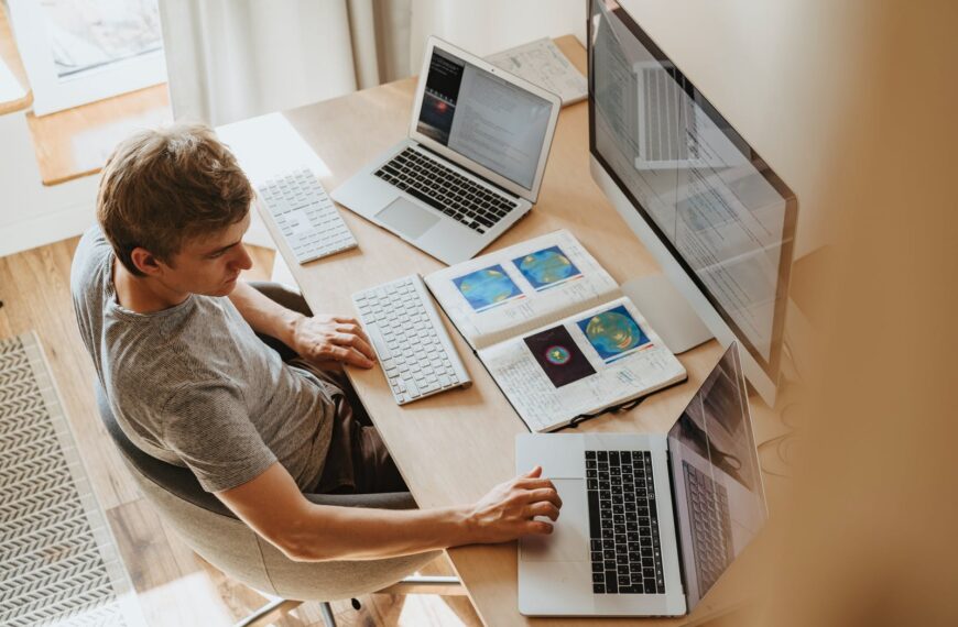The Pros and Cons of Programming Paradigms
