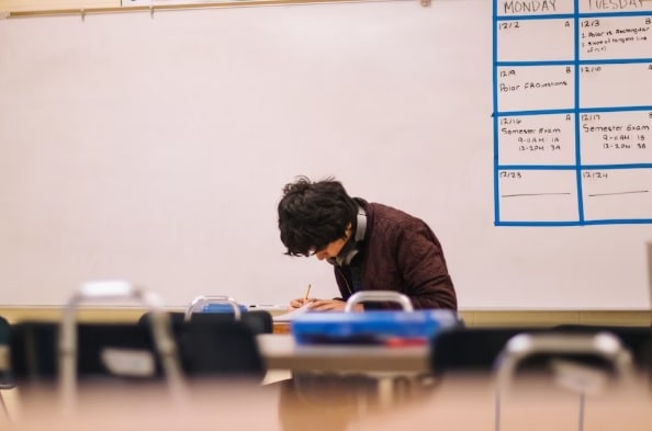Education And Ml Ai-Min