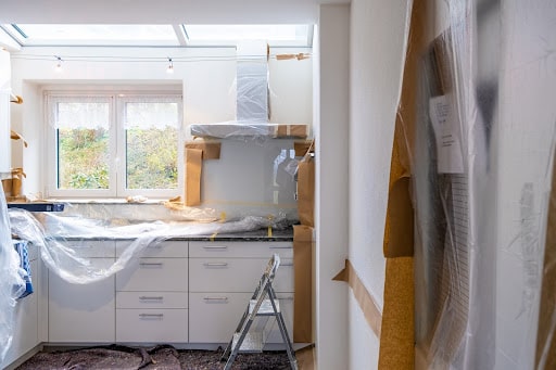 10 Tips For Managing A Complex Home Improvements Project And Staying To Budget Min