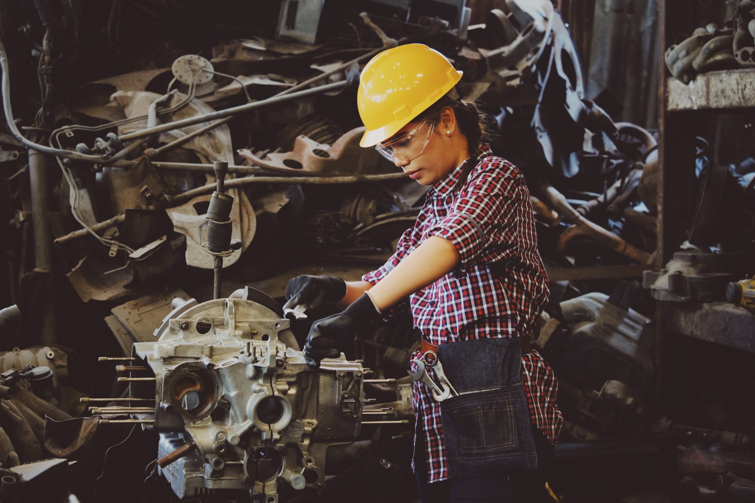 5 Industrial Hazards And Tips To Improve Workers’ Safety