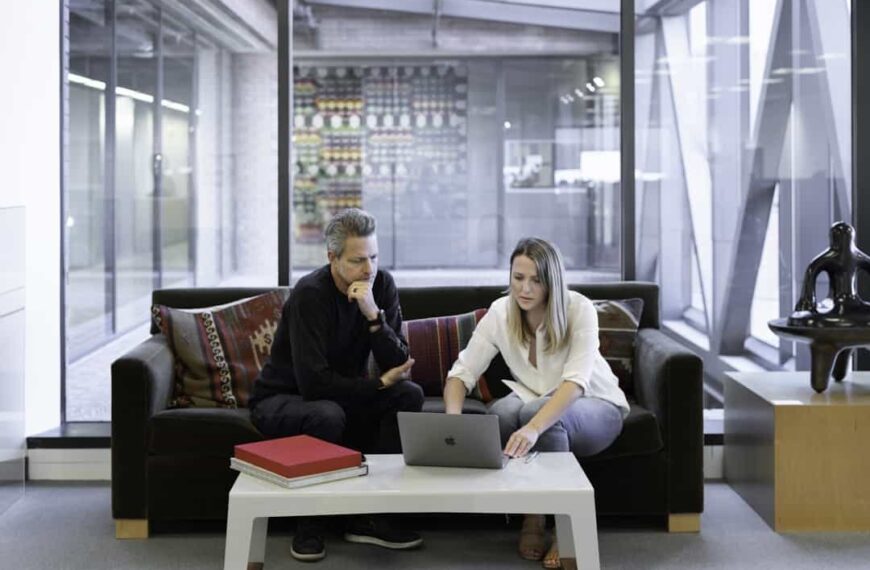 How To Optimize Sales and Improve Employee Morale in Your Business